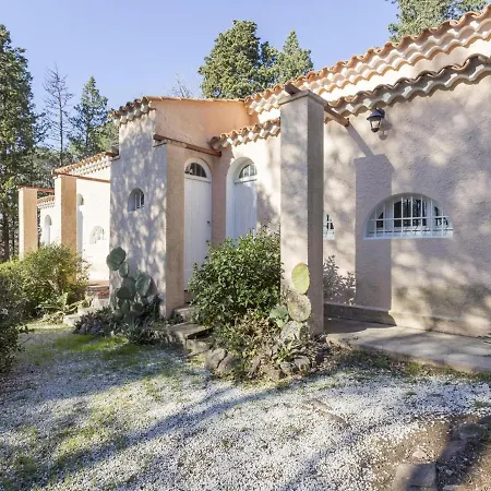 With Lovely Views Villa Frejus
