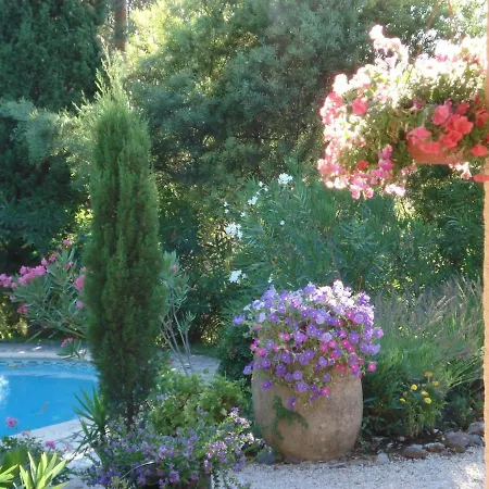 Villa With Lovely Views *