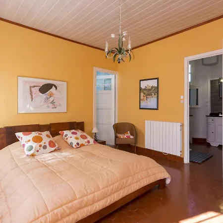 Villa With Lovely Views